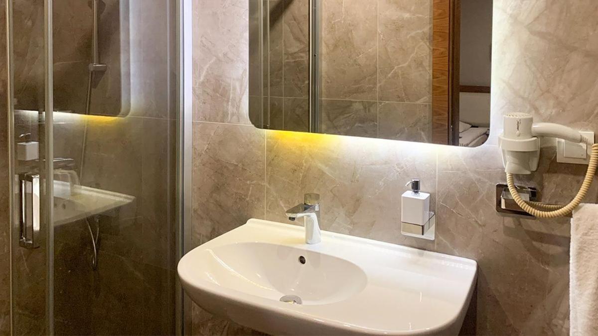 Hotel Reikartz 2017 à Ankara Extérieur photo
