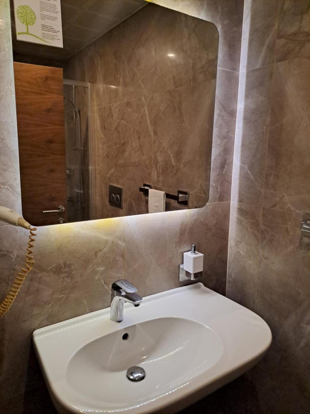 Hotel Reikartz 2017 à Ankara Extérieur photo